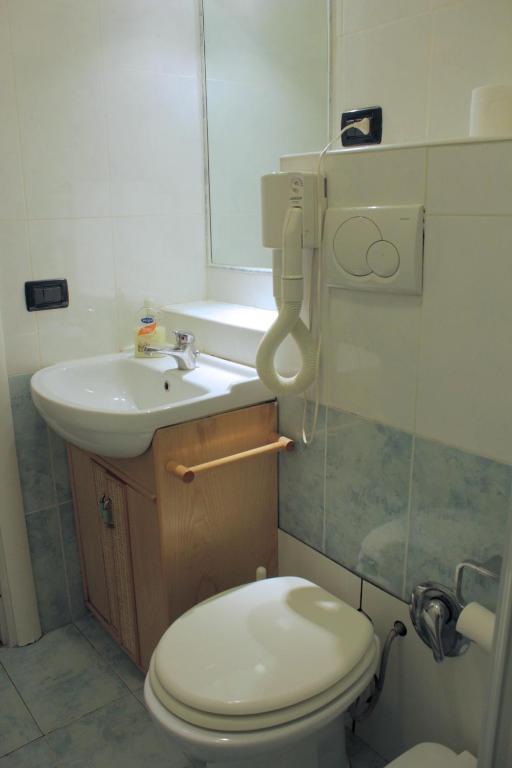 Tourist House Roma Aparthotel Bilik gambar