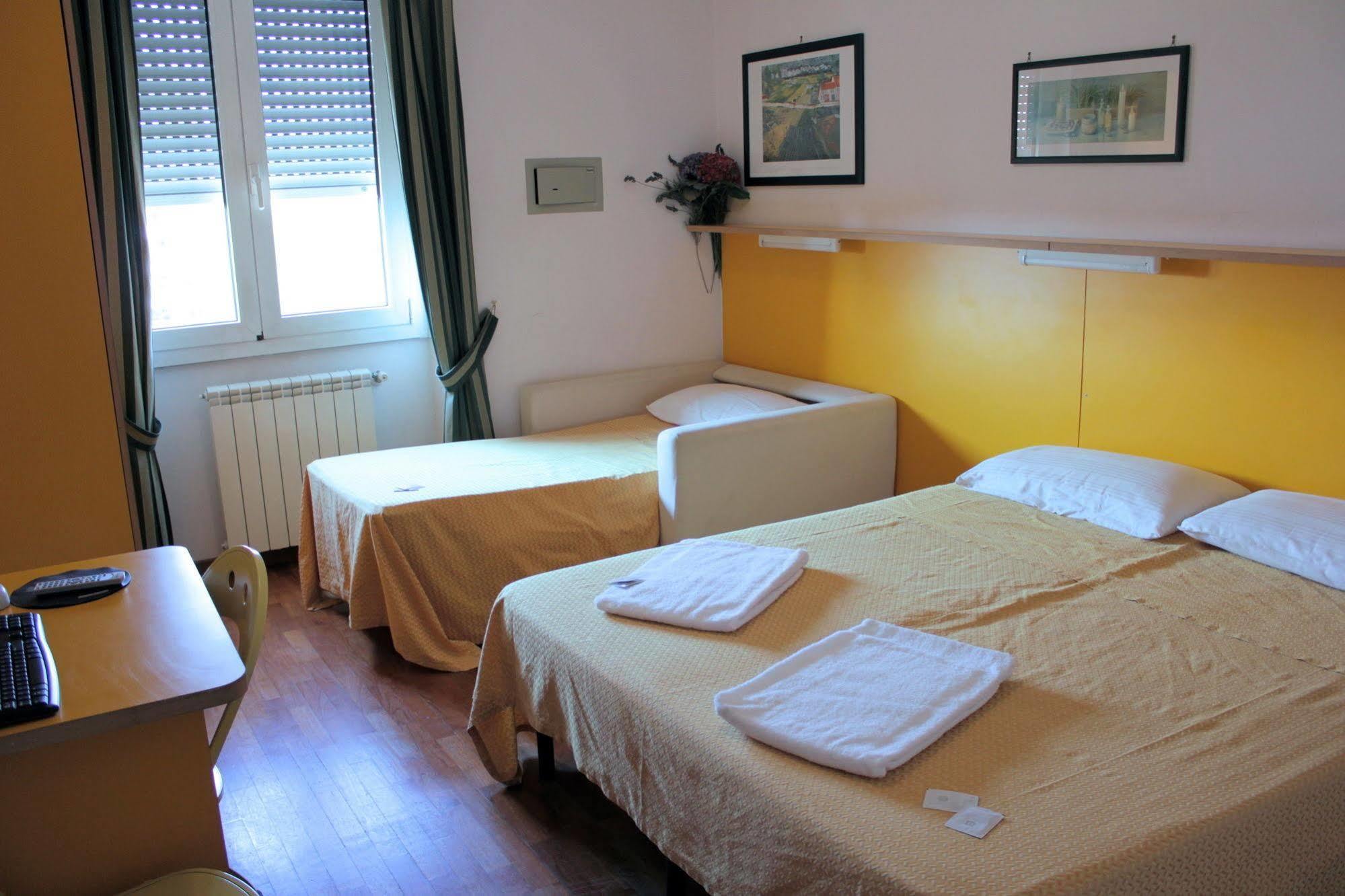 Tourist House Roma Aparthotel Luaran gambar