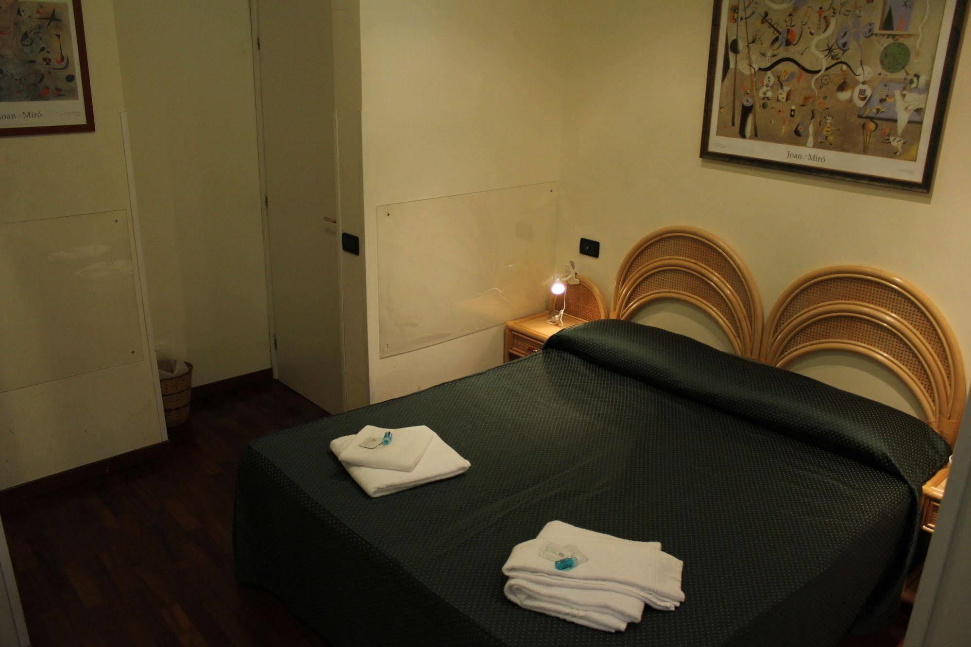 Tourist House Roma Aparthotel Luaran gambar